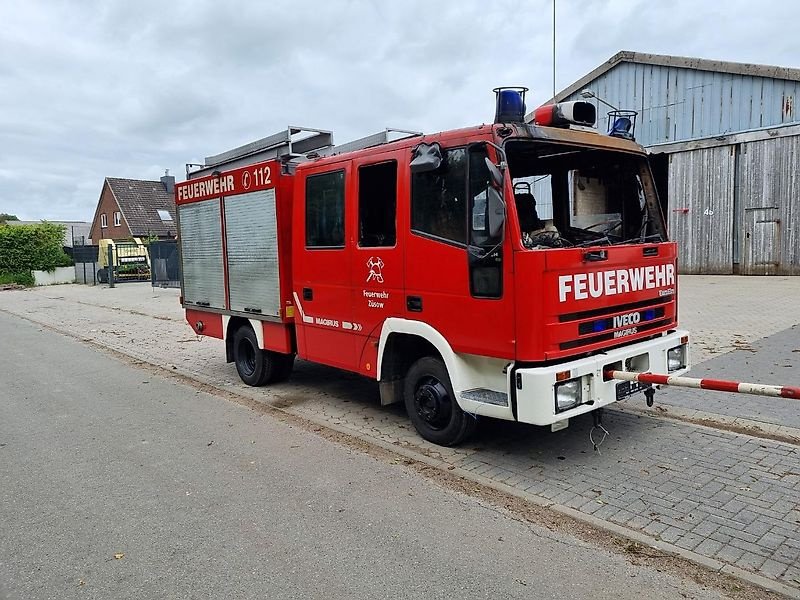 Sonstiges Traktorzubehör Türe ait Iveco Aus Feuerwehrauto 100kw, Gebrauchtmaschine içinde Honigsee (resim 15)