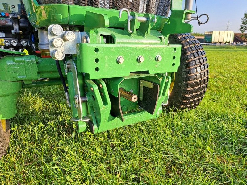 Sonstiges Traktorzubehör of the type John Deere Front Zapwelle 1000 rechts, Neumaschine in Oetwil am See (Picture 2)