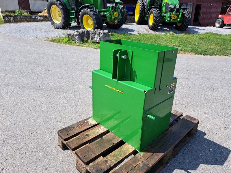 Sonstiges Traktorzubehör του τύπου John Deere Heckgewicht Kat 1, Neumaschine σε Oetwil am See (Φωτογραφία 3)