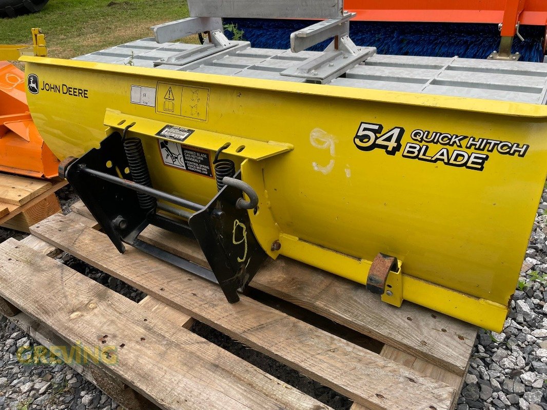 Sonstiges Traktorzubehör a típus John Deere Matev Saug-Kehrmaschine mit Schlauch / Räumschild, Gebrauchtmaschine ekkor: Wesseling-Berzdorf (Kép 1)