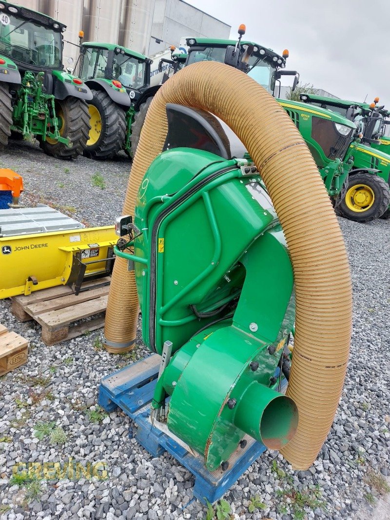 Sonstiges Traktorzubehör от тип John Deere Matev Saug-Kehrmaschine mit Schlauch / Räumschild, Gebrauchtmaschine в Wesseling-Berzdorf (Снимка 2)