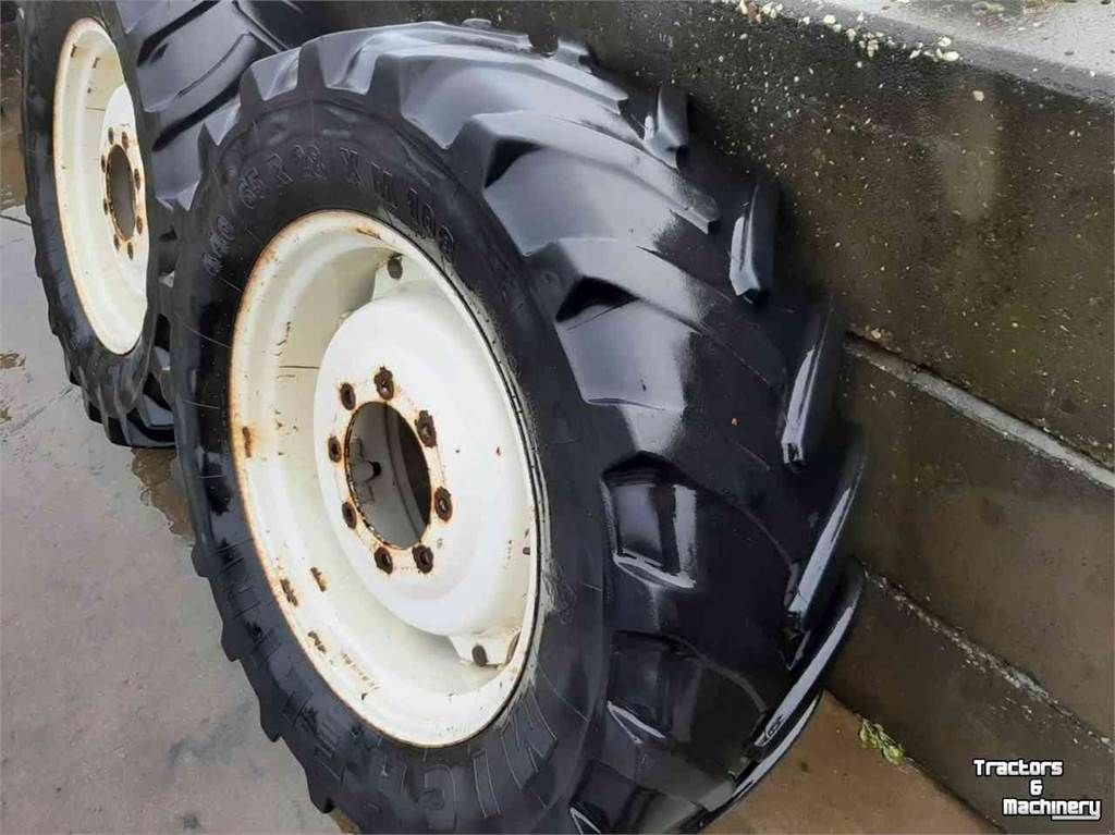 Sonstiges Traktorzubehör a típus Michelin 440/65xR28 44065xR28, Gebrauchtmaschine ekkor: Zevenaar (Kép 2)