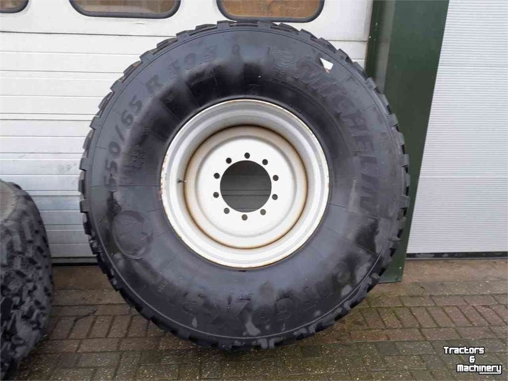 Sonstiges Traktorzubehör typu Michelin 650/65xR30,5 65065305 wielen, Gebrauchtmaschine v Zevenaar (Obrázek 3)