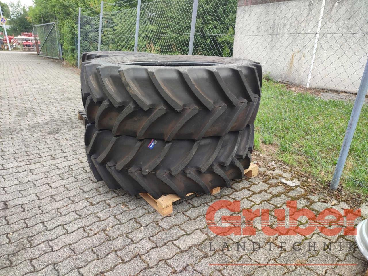 Sonstiges Traktorzubehör typu Mitas Reifen Decken 480/65R24 540/65R38, Neumaschine v Ampfing (Obrázek 3)