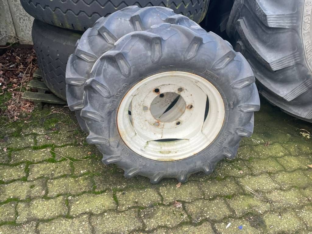 Sonstiges Traktorzubehör del tipo Pirelli 6.5 -16 + velg, Gebrauchtmaschine en Borne (Imagen 2)