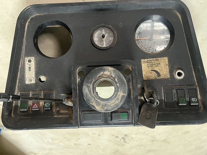 Sonstiges Traktorzubehör du type Sonstige Cockpit, Tacho, Traktormeter, CASE 856 XL, 844 XL, 956 XL, usw., Gebrauchtmaschine en Meinerzhagen (Photo 2)