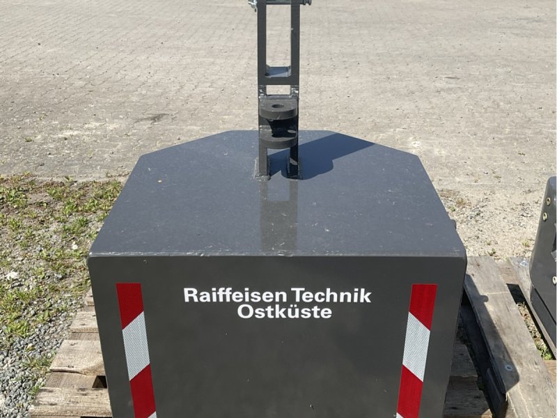 Sonstiges Traktorzubehör typu Sonstige Frontgewicht 1250 Kg Grau, Gebrauchtmaschine v Eckernförde (Obrázek 1)