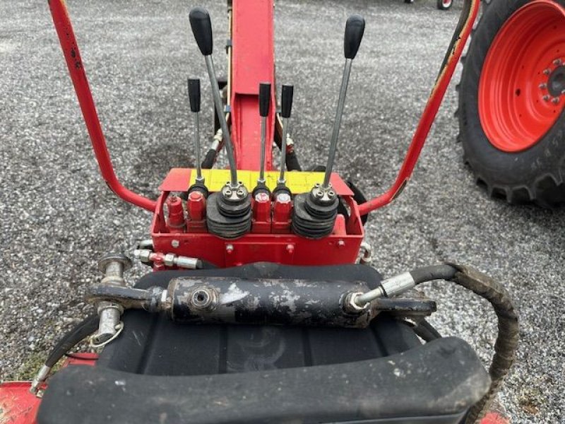 Sonstiges Traktorzubehör van het type Sonstige Moser Heckbagger 4,5 Meter 1000KG Eigenölversorg, Gebrauchtmaschine in Tamsweg (Foto 19)