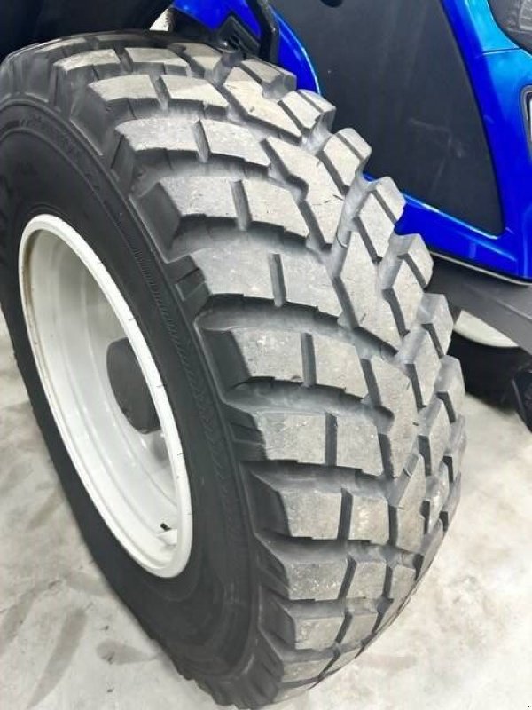 Sonstiges Traktorzubehör tipa Sonstige Nokian 480/80 R38 TRI2 banden gazon/straat blokprofiel, Gebrauchtmaschine u Marknesse (Slika 7)