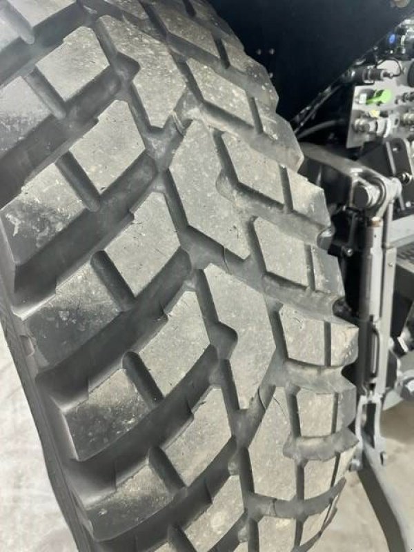 Sonstiges Traktorzubehör του τύπου Sonstige Nokian 480/80 R38 TRI2 banden gazon/straat blokprofiel, Gebrauchtmaschine σε Marknesse (Φωτογραφία 10)