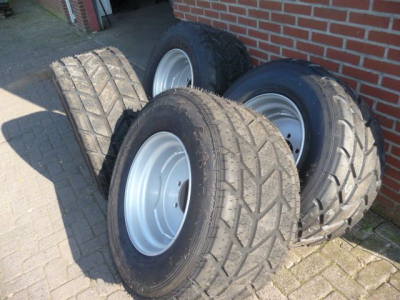 Sonstiges Traktorzubehör des Typs TCM 435/50r19.5, Gebrauchtmaschine in Oirschot