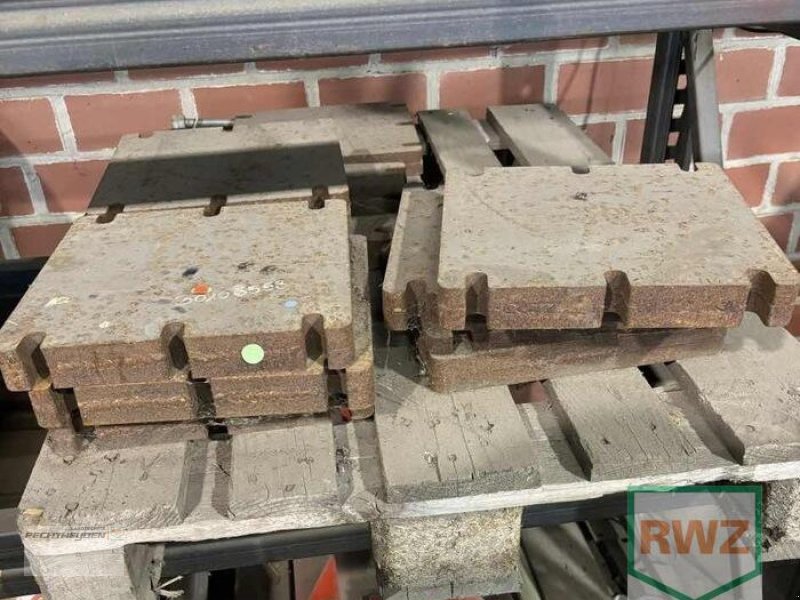 Sonstiges Traktorzubehör от тип Thaler 20 Gewichtplatten mit Gewinde, Vorführmaschine в Wegberg (Снимка 1)