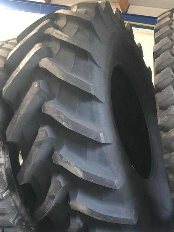 Sonstiges Traktorzubehör tip Trelleborg 650/85 R38 TM900 Hp, Neumaschine in Marknesse (Poză 10)