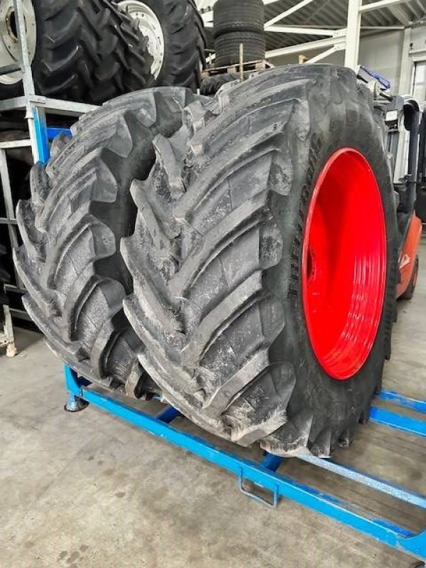 Sonstiges Traktorzubehör van het type Trelleborg 710/60 R42 VF banden, Gebrauchtmaschine in Marknesse (Foto 2)