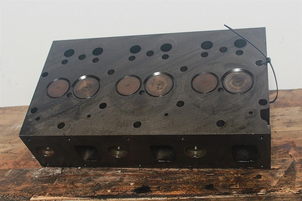 Sonstiges Traktorzubehör typu Valtra S280 Topstykke / Cylinder Head, Gebrauchtmaschine v Viborg (Obrázok 2)