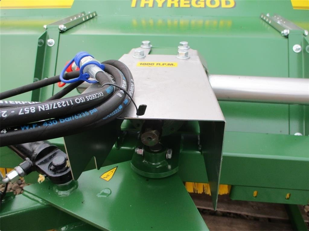 Sonstiges Zubehör du type Thyregod TK 2300 NY kost med hydraulisk sving og PTO-træ, Gebrauchtmaschine en Lintrup (Photo 3)