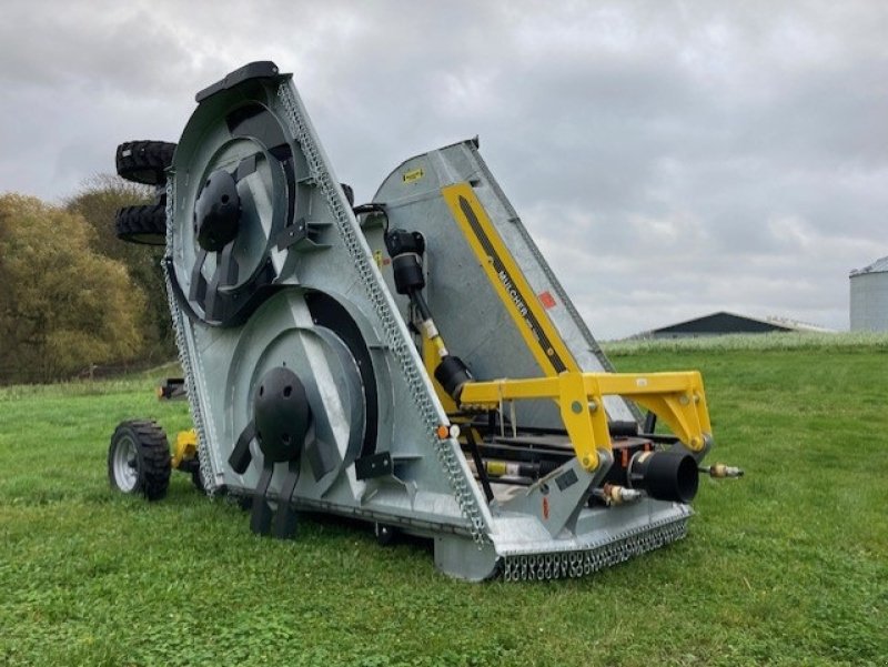 Sonstiges Türe ait Bednar MULCHER MM 7000, Gebrauchtmaschine içinde Rødekro (resim 1)