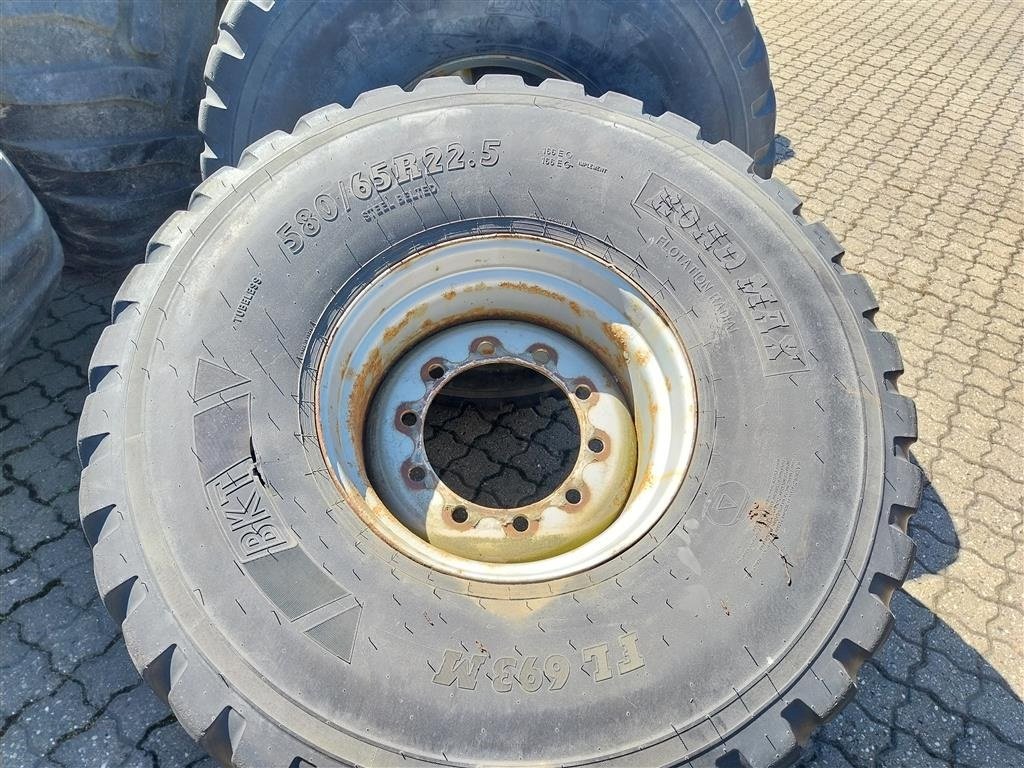 Sonstiges des Typs BKT 580/65R22,5 Road Max, Gebrauchtmaschine in Danmark (Bild 2)