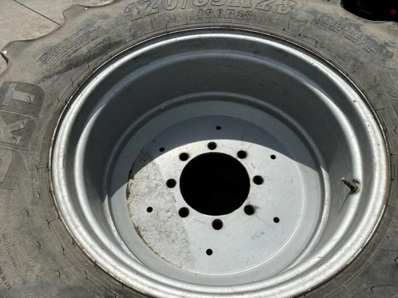 Sonstiges del tipo BKT KR 420/85R28, Gebrauchtmaschine In Seelow (Immagine 3)