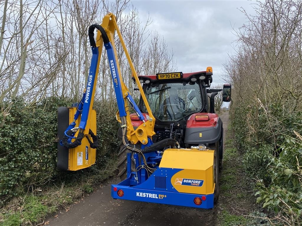 Sonstiges Türe ait Bomford Kestrel S rabatklipper 5,7m Power Plus, Gebrauchtmaschine içinde Ullerslev (resim 1)