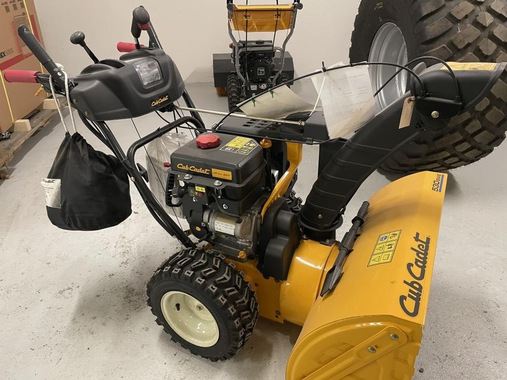 Sonstiges Türe ait Cub Cadet Sneslynge 530  SWE Cub Cadet O, Gebrauchtmaschine içinde Dronninglund (resim 1)