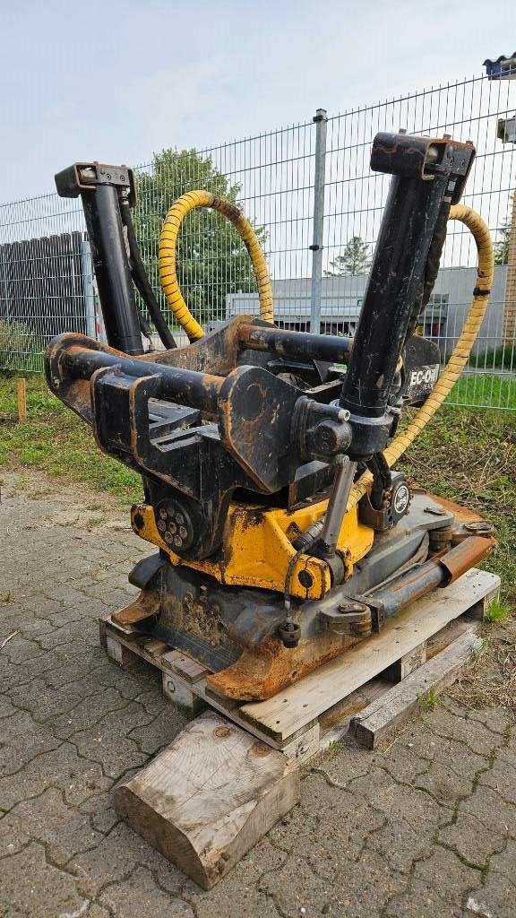 Sonstiges del tipo Engcon Tiltrotator EC233PS, Gebrauchtmaschine en Ringe (Imagen 1)