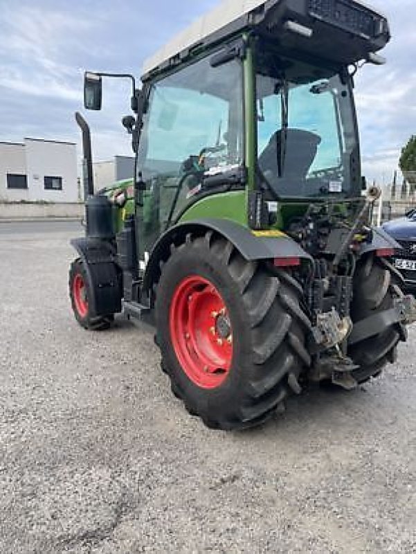 Sonstiges du type Fendt 210 V, Gebrauchtmaschine en Carcassonne (Photo 3)