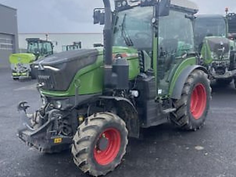 Sonstiges du type Fendt 210 V, Gebrauchtmaschine en Carcassonne