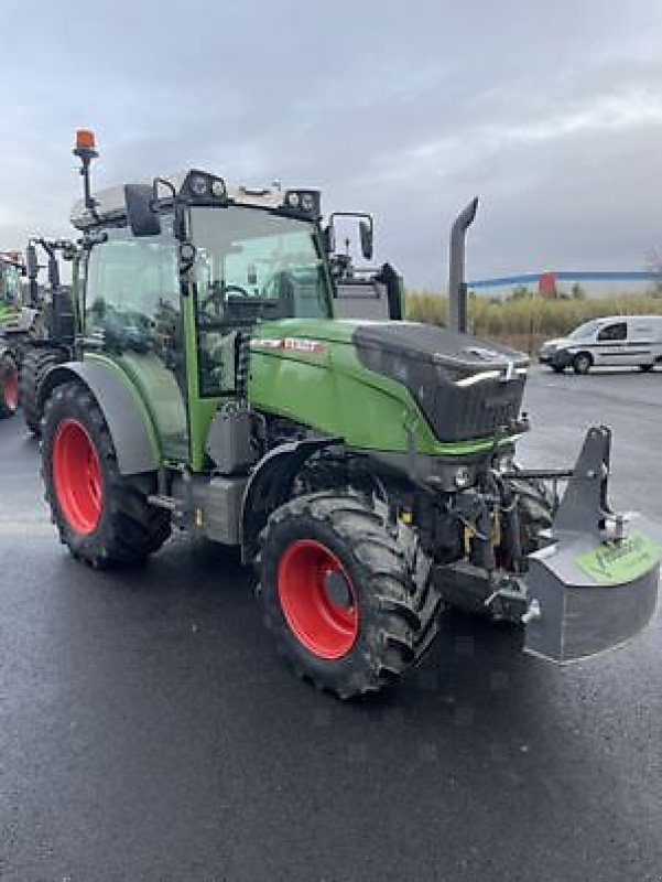 Sonstiges des Typs Fendt 211 F, Gebrauchtmaschine in Carcassonne (Bild 2)