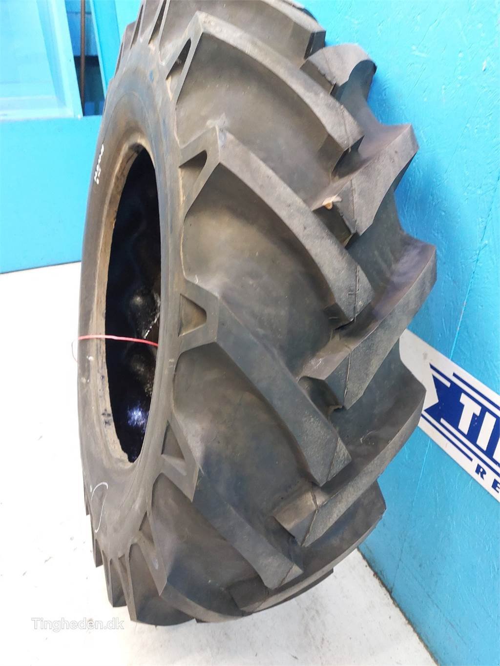 Sonstiges van het type GoodYear 28 14.9/13-28, Gebrauchtmaschine in Hemmet (Foto 8)