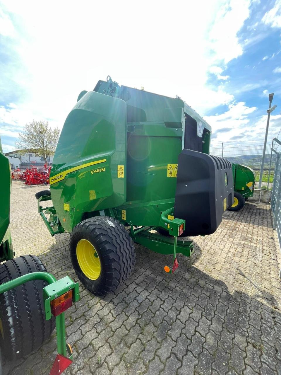 Sonstiges des Typs John Deere V461M DEMO ISO Bus, Gebrauchtmaschine in Niederkirchen (Bild 3)