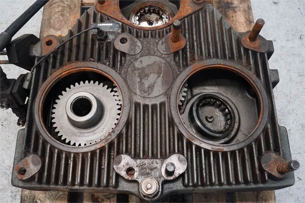 Sonstiges of the type Liebherr R974B Transmission 9888872, Gebrauchtmaschine in Hemmet (Picture 10)