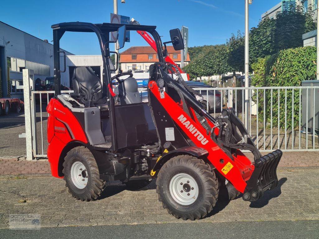 Sonstiges del tipo Manitou MLA 2-25 H, Gebrauchtmaschine en Friedrichsdorf (Imagen 1)