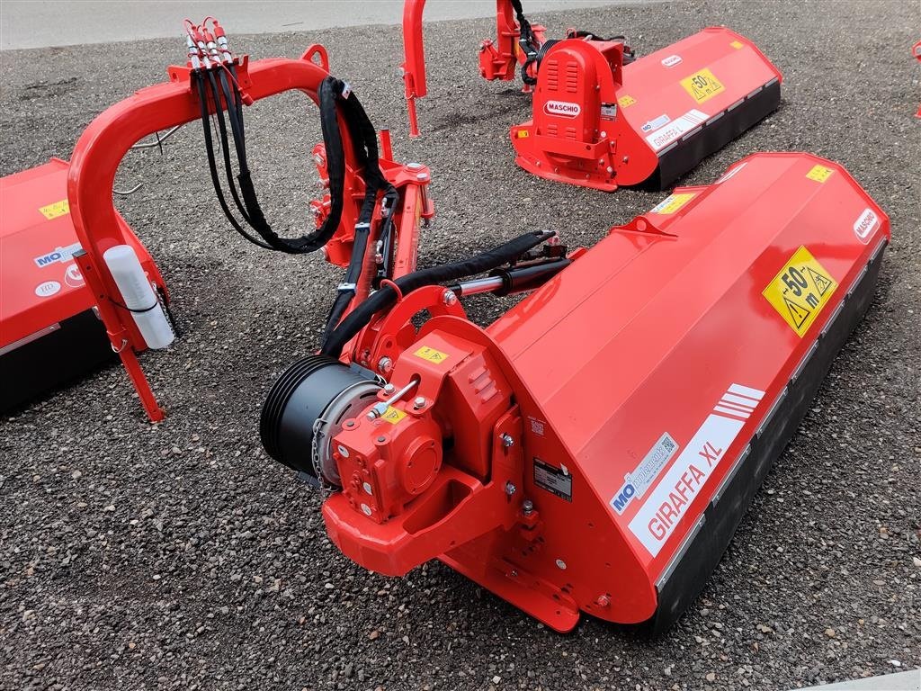 Sonstiges типа Maschio Giraffa XL 210 SE Udvendig gearbox - INKL. VIDVINKEL PTO, Gebrauchtmaschine в Holstebro (Фотография 1)