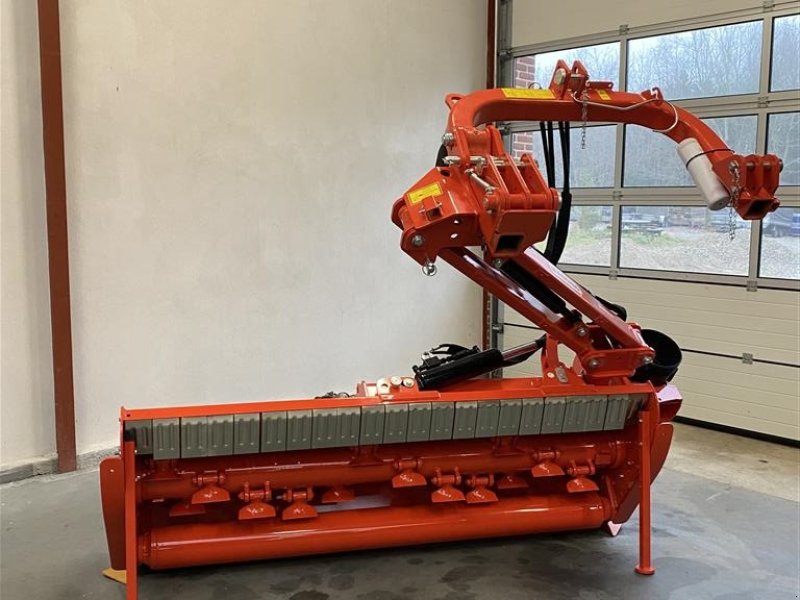 Sonstiges от тип Maschio Giraffa XL 210, Gebrauchtmaschine в Nibe