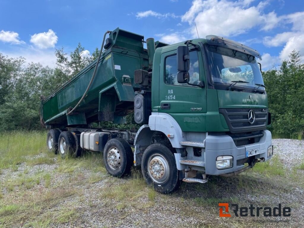 Sonstiges van het type Mercedes-Benz Axor 3236 8*4 RHD med isoleret tiplad, Gebrauchtmaschine in Rødovre (Foto 4)