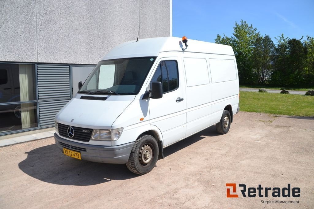 Sonstiges a típus Mercedes Sprinter 312 D-35 Kassev. 300, Gebrauchtmaschine ekkor: Rødovre (Kép 1)