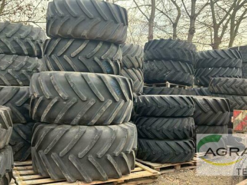 Sonstiges typu Michelin 800/65 R32 + 580/70 R26, Gebrauchtmaschine v Königslutter (Obrázek 1)