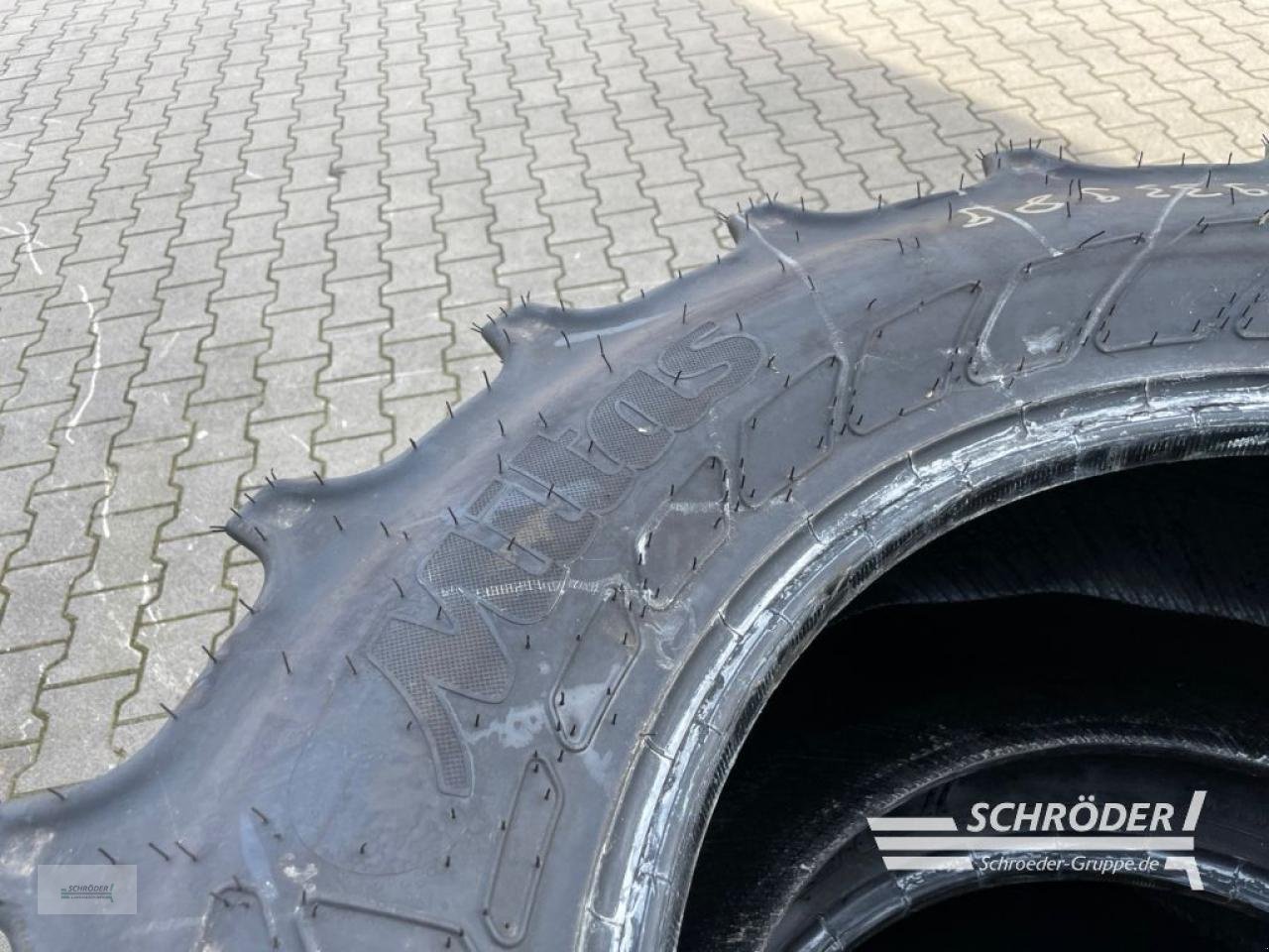 Sonstiges от тип Mitas 2X 440/65 R24, Neumaschine в Wildeshausen (Снимка 6)