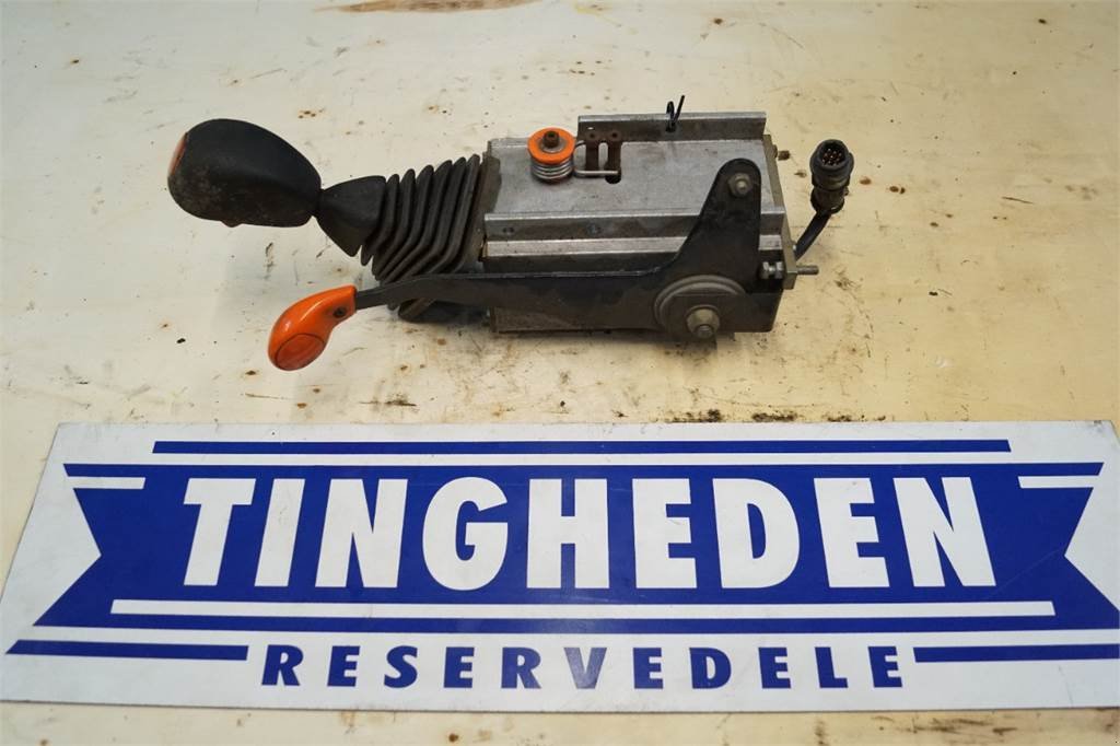 Sonstiges tipa New Holland 8770, Gebrauchtmaschine u Hemmet (Slika 1)