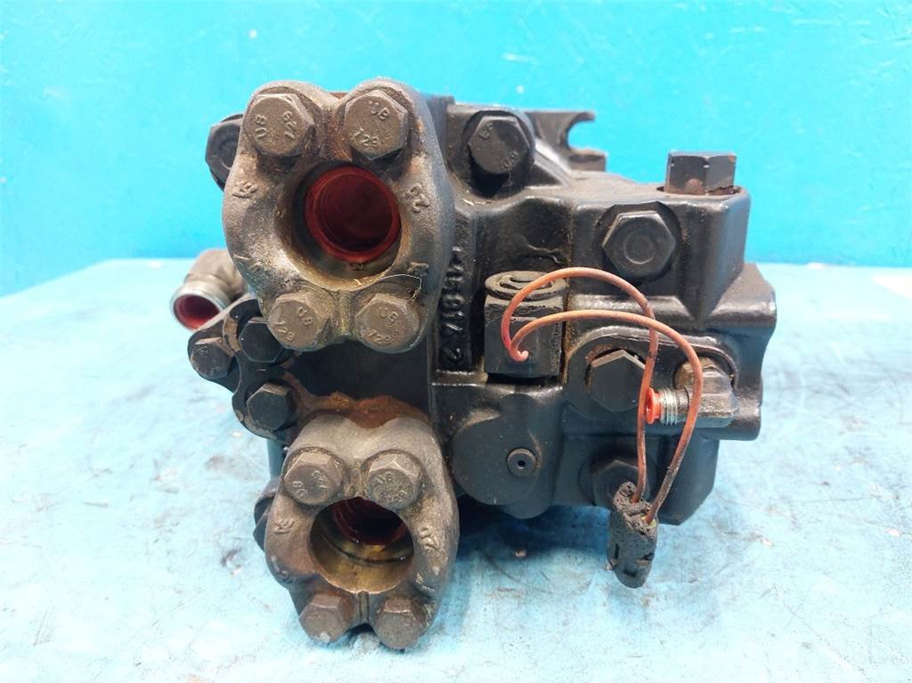 Sonstiges des Typs New Holland CR9080 Hydrostat Motor 84819681, Gebrauchtmaschine in Hemmet (Bild 13)