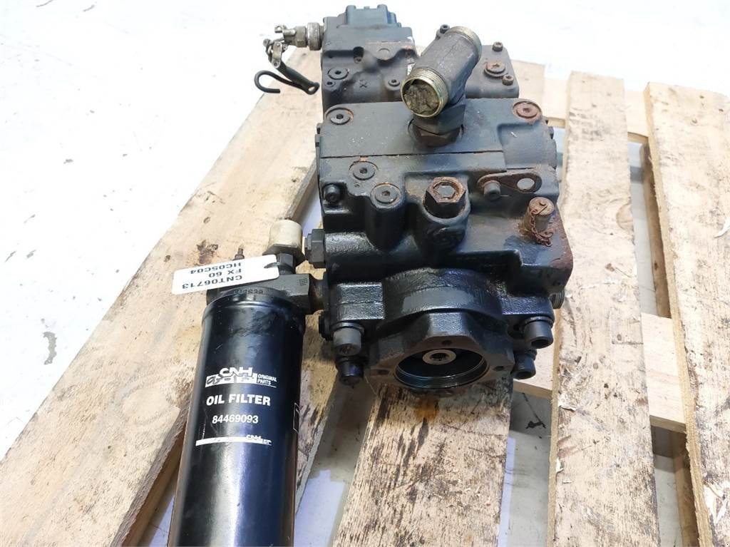 Sonstiges tip New Holland FX60 Hydrostatpumpe 84817133, Gebrauchtmaschine in Hemmet (Poză 8)