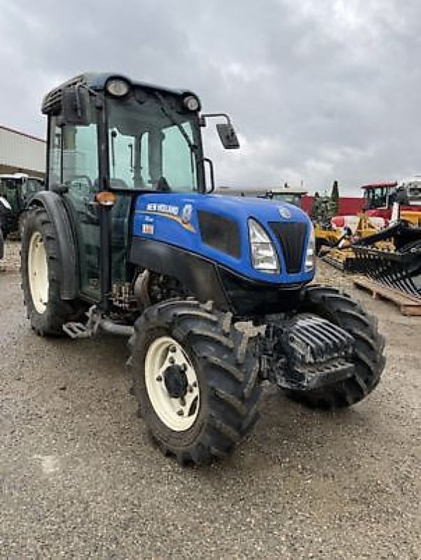 Sonstiges typu New Holland T4 95 N, Gebrauchtmaschine w Carcassonne (Zdjęcie 3)