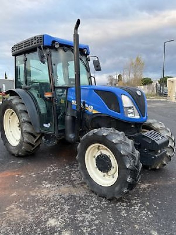 Sonstiges typu New Holland T4.100F, Gebrauchtmaschine v Carcassonne (Obrázok 2)