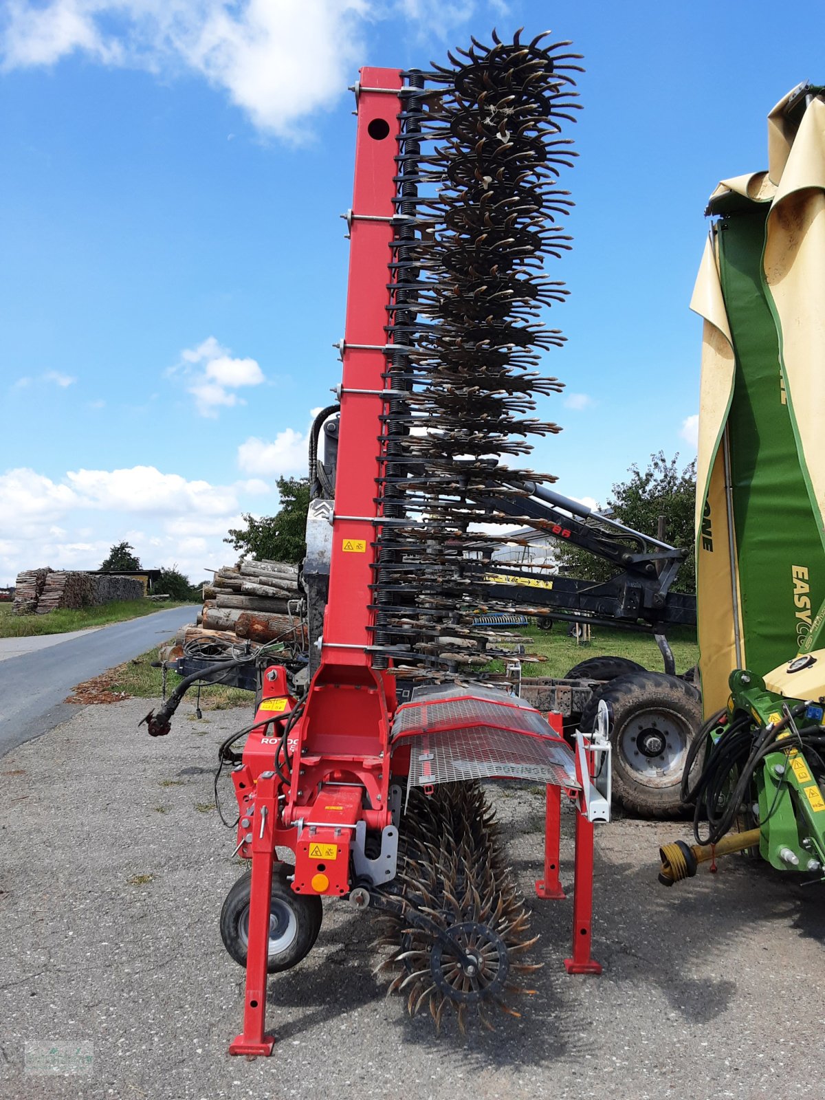 Sonstiges des Typs Pöttinger ROTOCARE V 8000, Gebrauchtmaschine in Emskirchen (Bild 2)