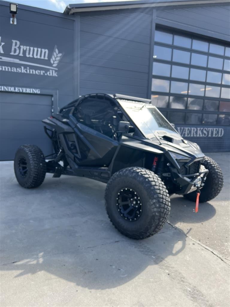 Sonstiges typu Polaris RZR PRO R ULTIMATE 2.0L 4 CYLENDER, Gebrauchtmaschine w Brønderslev (Zdjęcie 8)