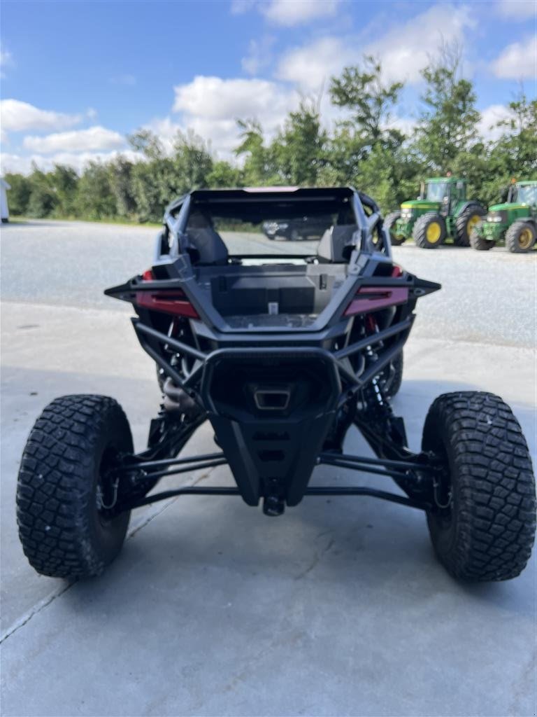 Sonstiges typu Polaris RZR PRO R ULTIMATE 2.0L 4 CYLENDER, Gebrauchtmaschine w Brønderslev (Zdjęcie 5)