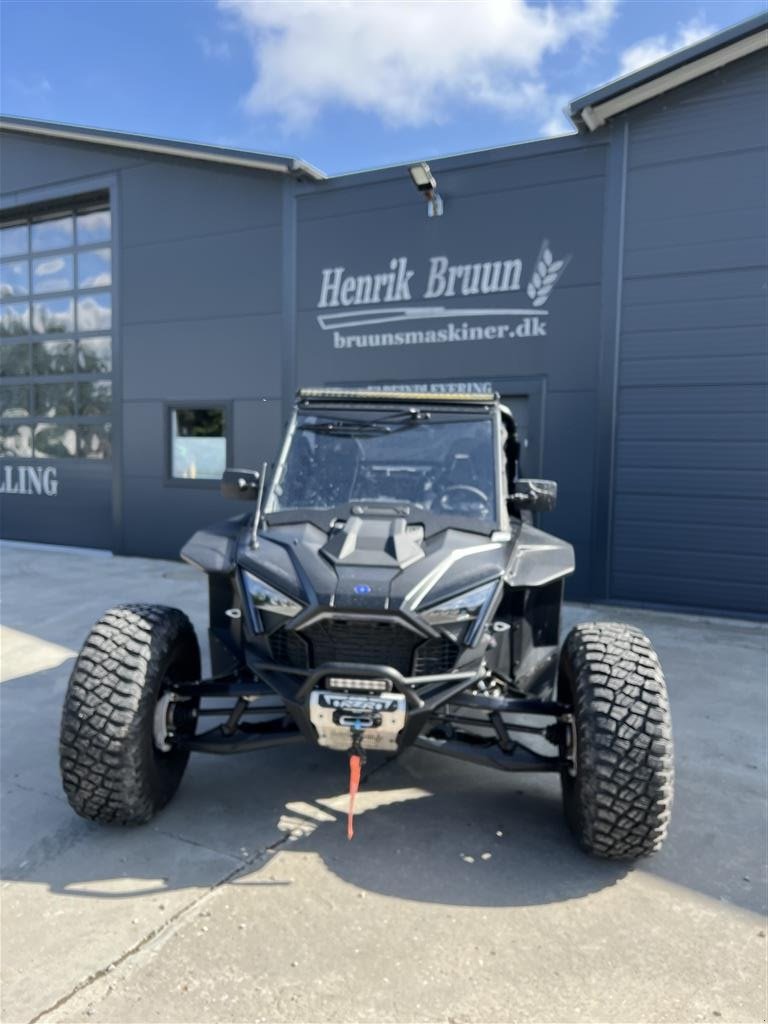 Sonstiges typu Polaris RZR PRO R ULTIMATE 2.0L 4 CYLENDER, Gebrauchtmaschine w Brønderslev (Zdjęcie 1)