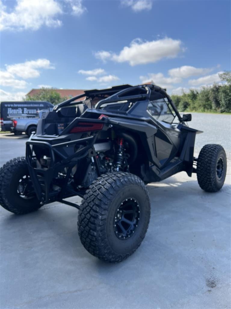 Sonstiges типа Polaris RZR PRO R ULTIMATE 2.0L 4 CYLENDER, Gebrauchtmaschine в Brønderslev (Фотография 6)