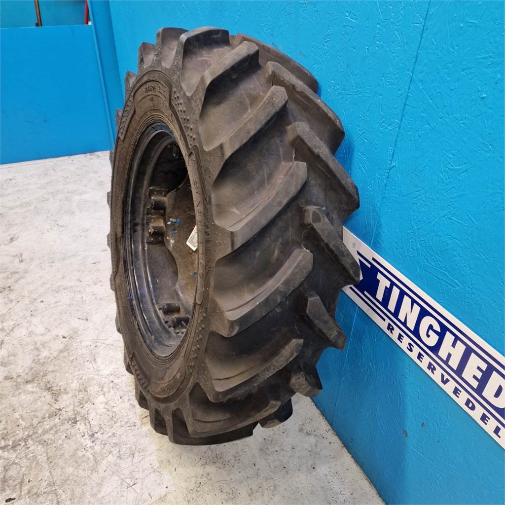 Sonstiges типа Sonstige 24 320/85R24, Gebrauchtmaschine в Hemmet (Фотография 2)